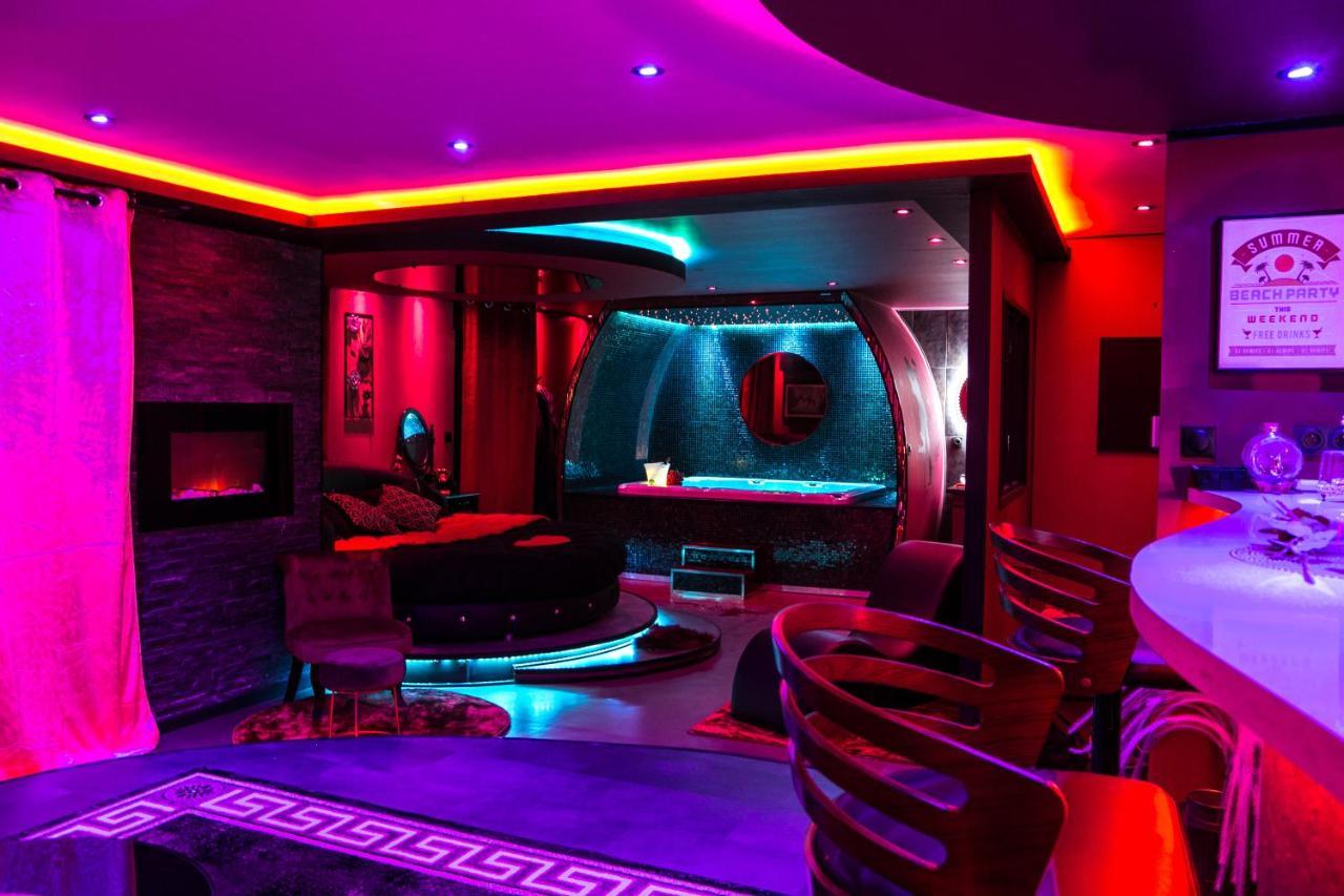 L'Insolite Spa Privatif "Suite Luxueuse-Jacuzzi" Toulouse Exterior foto
