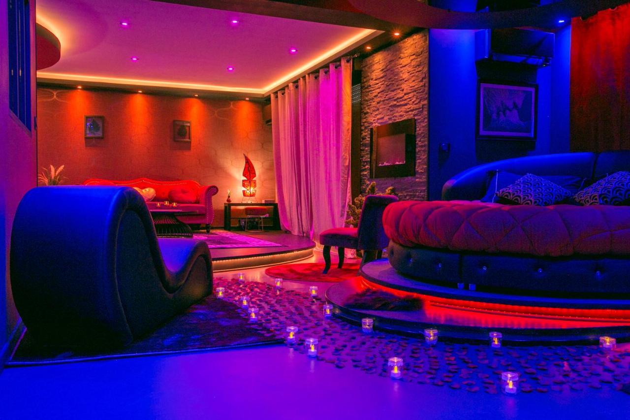 L'Insolite Spa Privatif "Suite Luxueuse-Jacuzzi" Toulouse Exterior foto
