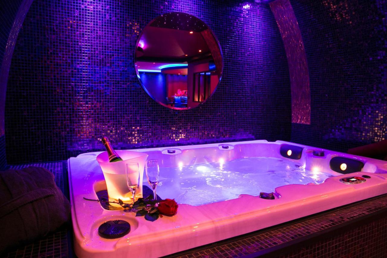 L'Insolite Spa Privatif "Suite Luxueuse-Jacuzzi" Toulouse Exterior foto