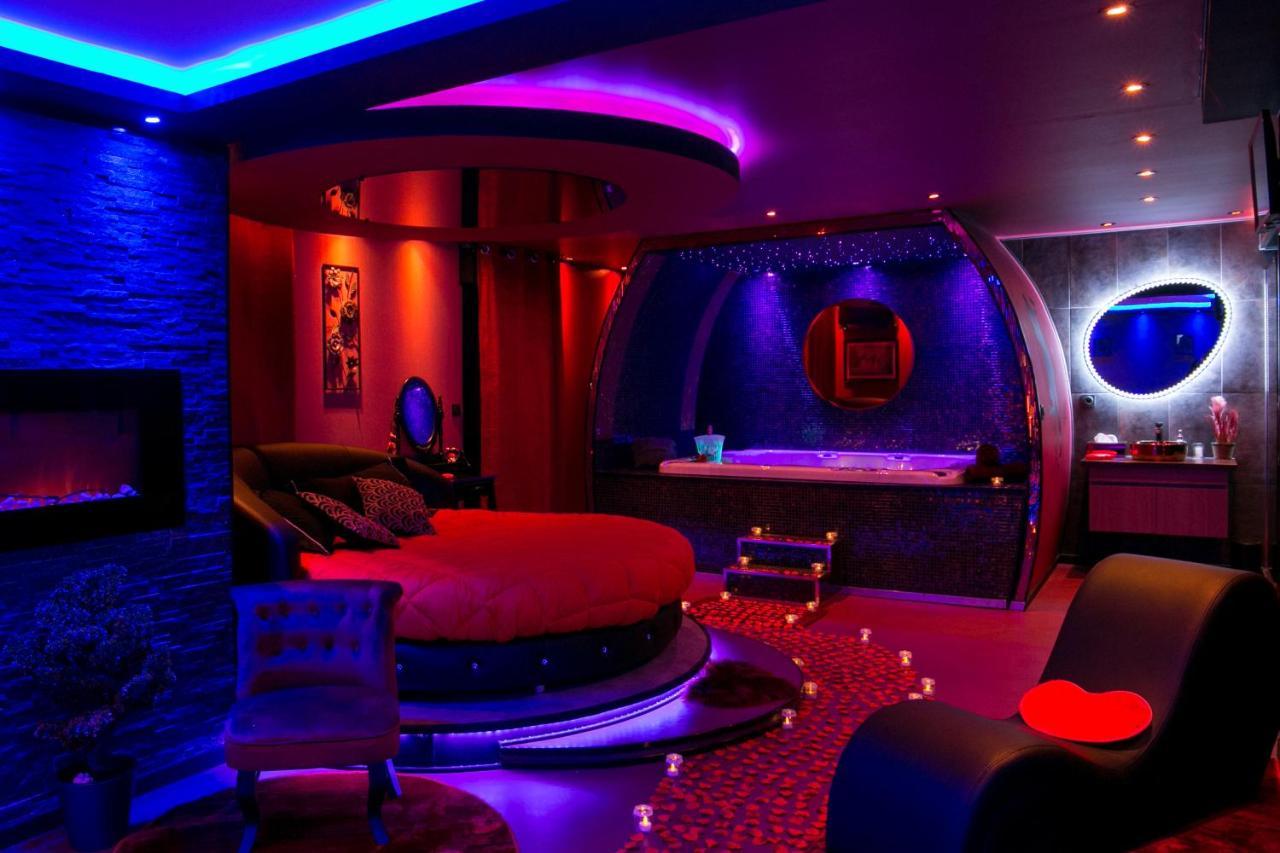 L'Insolite Spa Privatif "Suite Luxueuse-Jacuzzi" Toulouse Exterior foto